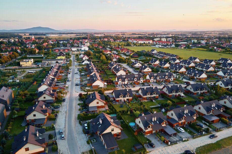 Multi-family housing is powered by IoT property management automation.